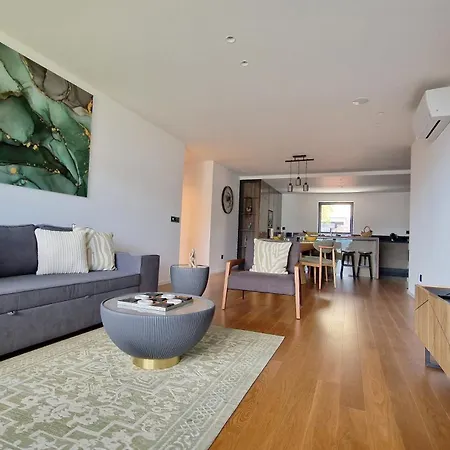 Blissful By Lovelystay