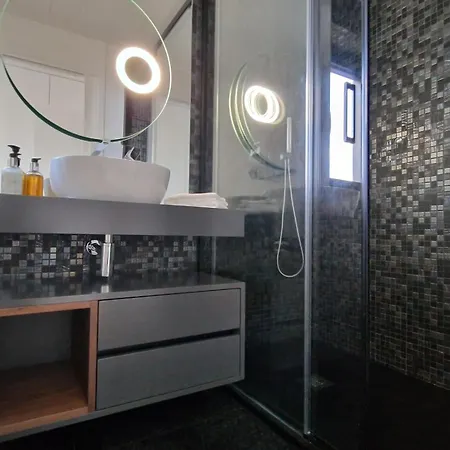 Апартаменты Blissful By Lovelystay Фуншал