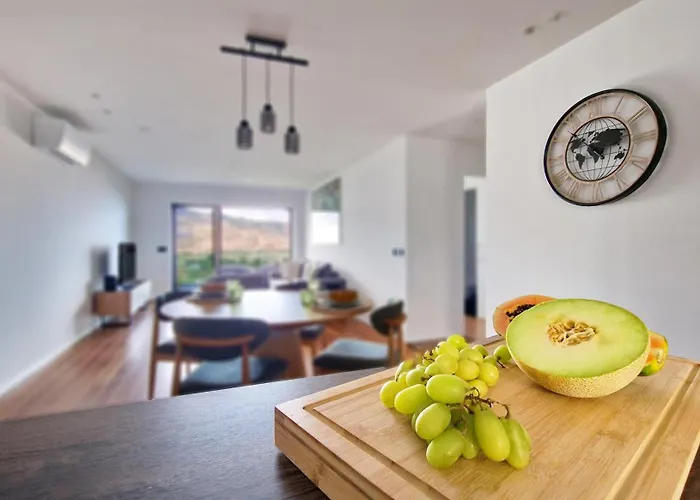 Blissful By Lovelystay Funchal (Madeira)