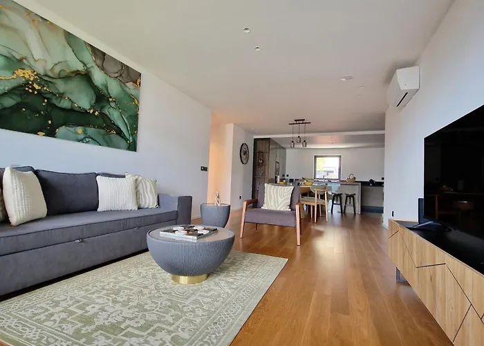 Blissful By Lovelystay